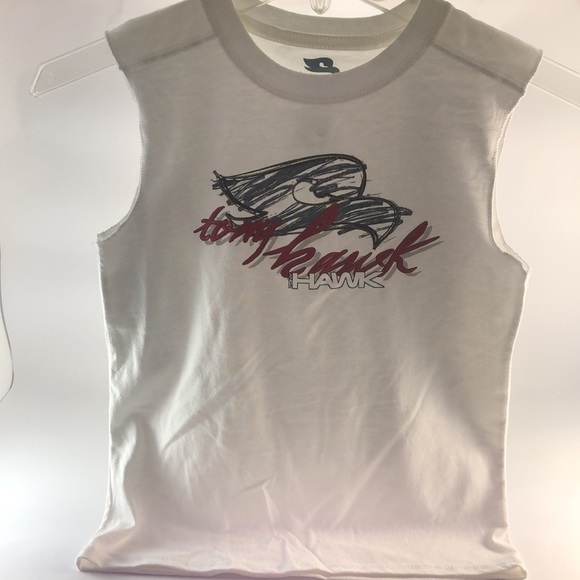 3/$15.00 Boys Summer Shirts (bundle) size 7 - Picture 4 of 4